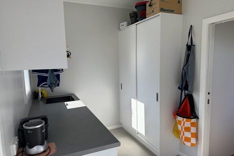 Photo of property in 21 Raumati Terrace, Khandallah, Wellington, 6035