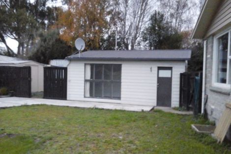 Photo of property in 124 Main North Road, Woodend, 7610