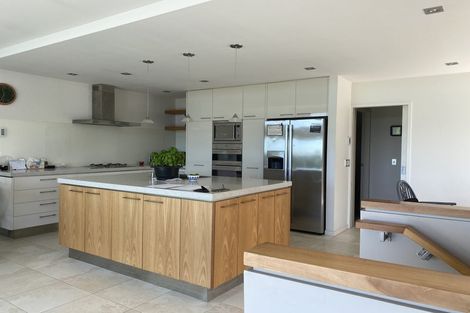 Photo of property in 47 Spinnaker Drive, Te Atatu Peninsula, Auckland, 0610