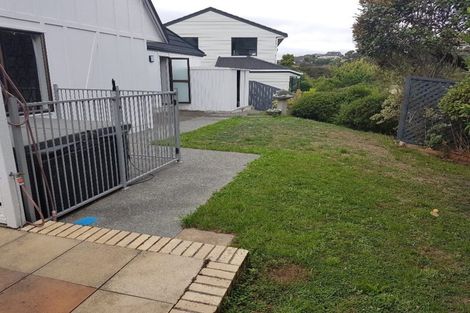 Photo of property in 32 Shackle Lane, Whitby, Porirua, 5024