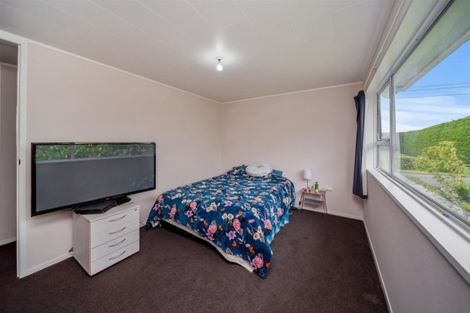Photo of property in 21 Manawapou Road, Hawera, 4610