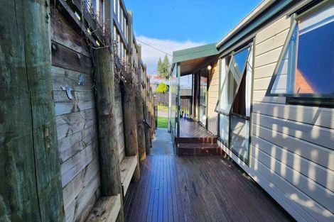Photo of property in 6a Edward Street, Western Heights, Rotorua, 3015