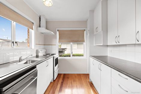 Photo of property in 74 Neil Avenue, Te Atatu Peninsula, Auckland, 0610