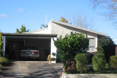 Photo of property in 28 Fuchsia Avenue, Pukete, Hamilton, 3200