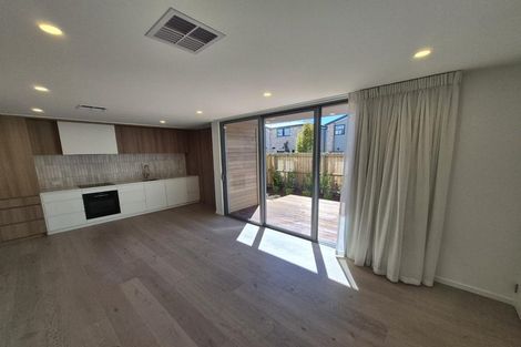 Photo of property in 2/23 Webb Street, St Albans, Christchurch, 8014