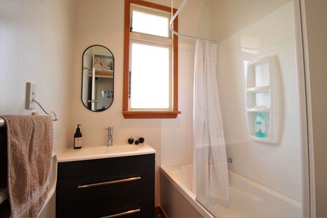 Photo of property in 54 Shannon Street, Alexandra, 9320