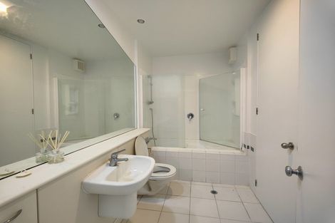 Photo of property in Sirocco Apartments, 607/8u Church Street, Wellington Central, Wellington, 6011