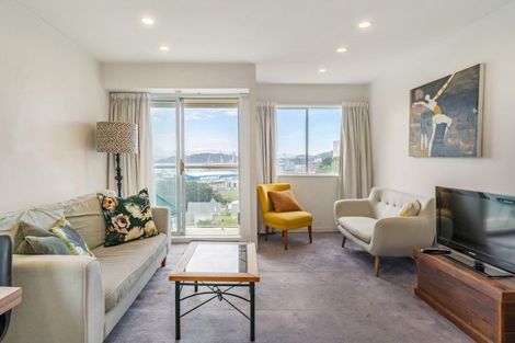 Photo of property in Grosvenor Flats, 19 Cottleville Terrace, Thorndon, Wellington, 6011
