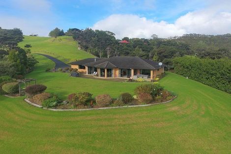Photo of property in 764 Inland Road, Helensville, 0875