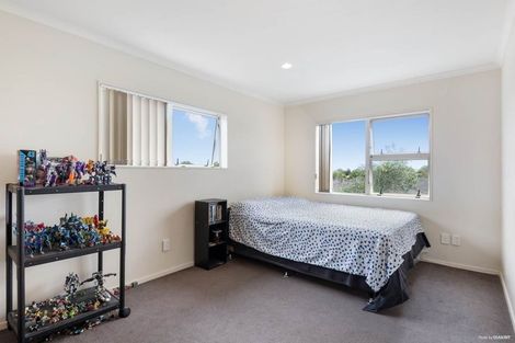 Photo of property in 12 Lime Crescent, Papakura, 2110