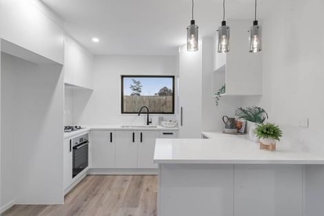 Photo of property in 67 Hutchinsons Road, Bucklands Beach, Auckland, 2014