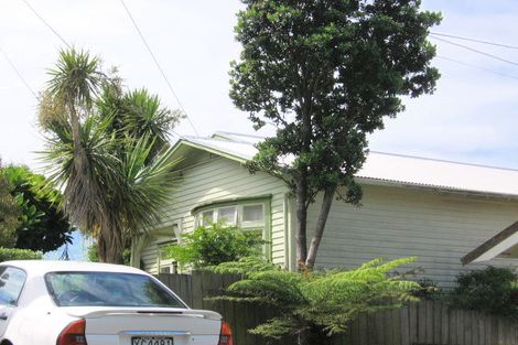 Photo of property in 6 Westland Road, Mount Cook, Wellington, 6021