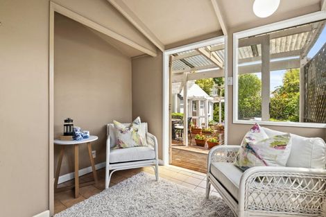 Photo of property in 13 Anne Street, Devonport, Auckland, 0624