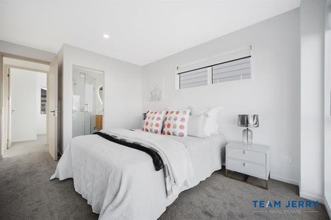 Photo of property in 12 Corporal Street, Papakura, 2110