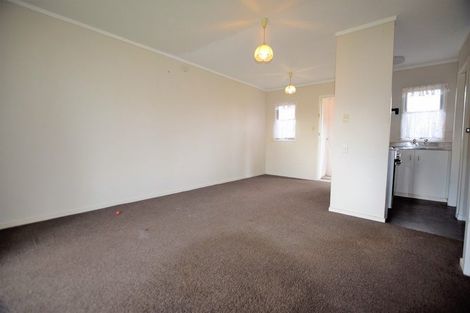 Photo of property in 6 Hiseman Lane, Henderson, Auckland, 0612