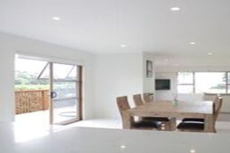 Photo of property in 30 Realm Place, Massey, Auckland, 0614