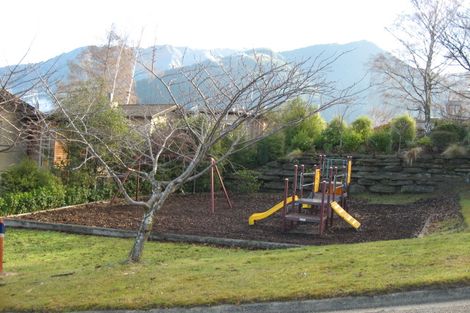 Photo of property in The Woods, 12u 2 Dublin Street, Queenstown, 9300
