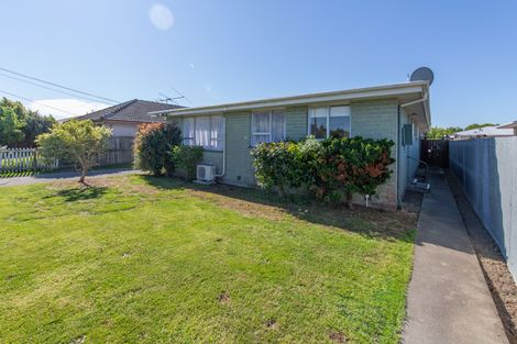 Photo of property in 19 Sturrocks Road, Redwood, Christchurch, 8051