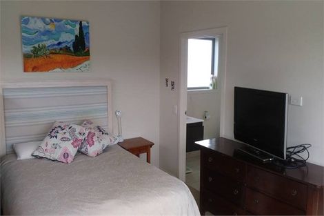 Photo of property in 8 Poppy Lane, Albert Town, Wanaka, 9305