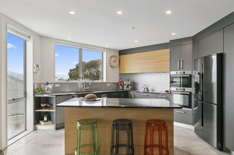 Photo of property in Alto Apartments, 4a/22 Telford Terrace, Oriental Bay, Wellington, 6011