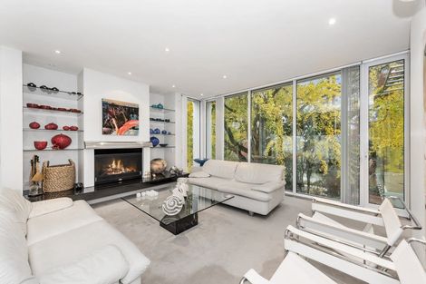 Photo of property in 1a Hamilton Parade, Hamilton Central, Hamilton, 3204