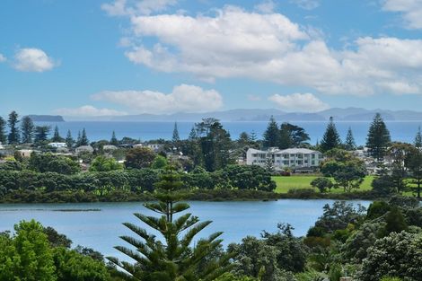 Photo of property in 2/17 Moffat Road, Red Beach, 0932