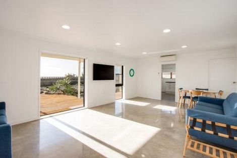 Photo of property in 237 Clifton Road, Te Awanga, 4102