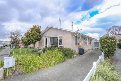 Photo of property in 13 Clyde Road, Upper Riccarton, Christchurch, 8041
