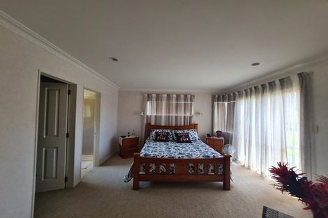 Photo of property in 68 Russley Drive, Mount Maunganui, 3116