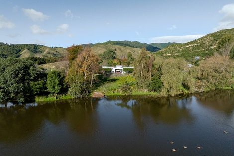 Photo of property in 51 Mahaki Road, Nikau Valley, Paraparaumu, 5032