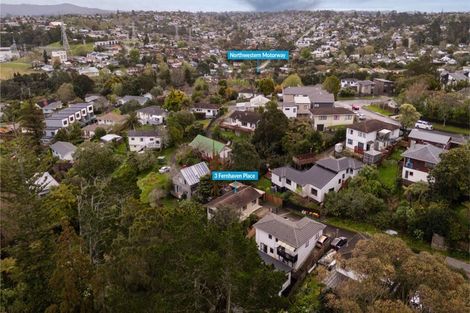 Photo of property in 3 Fernhaven Place, Massey, Auckland, 0614