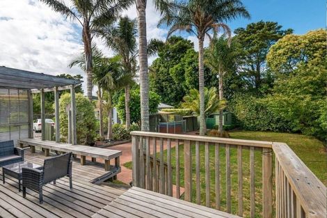 Photo of property in 12 Covil Avenue, Te Atatu South, Auckland, 0610