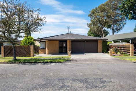 Photo of property in 40 Hetley Crescent, Taradale, Napier, 4112