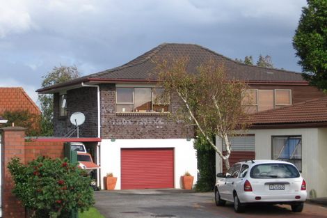 Photo of property in 1/14 Ullswater Place, Half Moon Bay, Auckland, 2012