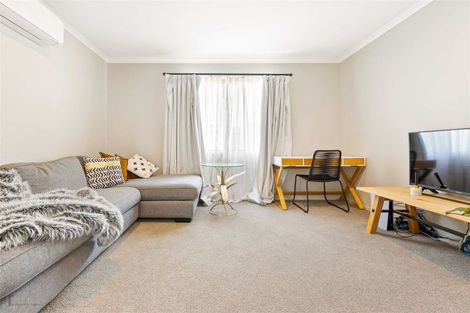 Photo of property in 4 Peihana Road, Hobsonville, Auckland, 0616