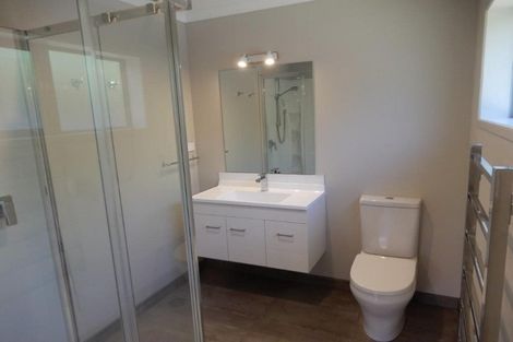 Photo of property in 15 Victoria Street, Hawera, 4610