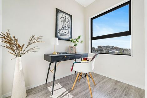 Photo of property in 36 Paina Crescent, Massey, Auckland, 0614