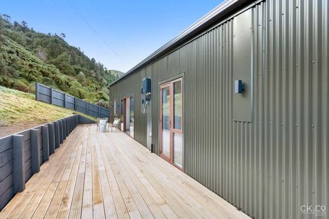 Photo of property in 18 Colorado Road, Totara Park, Upper Hutt, 5018