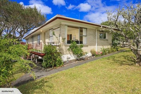 Photo of property in 1/8 Northwick Place, Hillcrest, Auckland, 0627