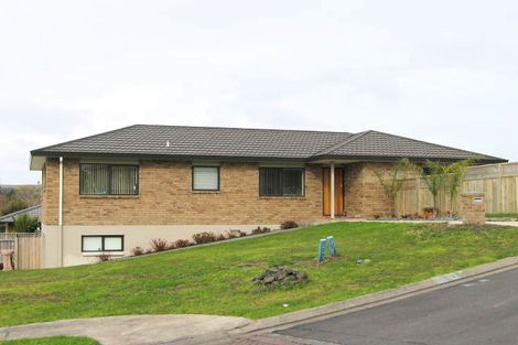 Photo of property in 1 Empressa Heights, Helensville, 0800