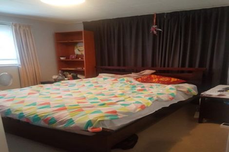 Photo of property in 42 Maywood Crescent, Glen Eden, Auckland, 0602