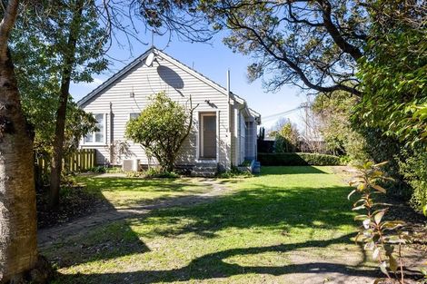 Photo of property in 16 Balgay Street, Upper Riccarton, Christchurch, 8041