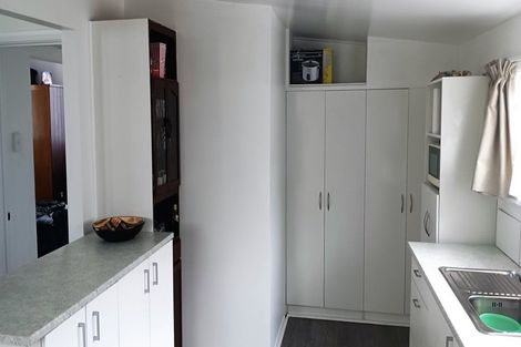 Photo of property in 13 Pakington Street, Westport, 7825