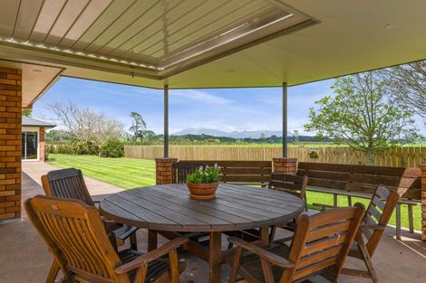 Photo of property in 550 Mountain Road, Lepperton, New Plymouth, 4373