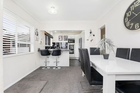 Photo of property in 102a U1 Sandwich Road, St Andrews, Hamilton, 3200