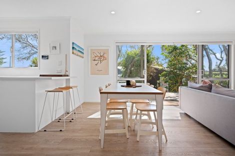 Photo of property in 841 Cove Road, Waipu, 0582