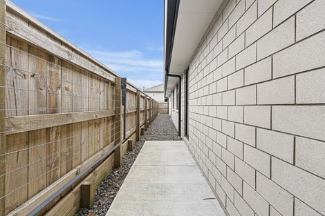 Photo of property in 5a Massey Street, Westown, New Plymouth, 4310