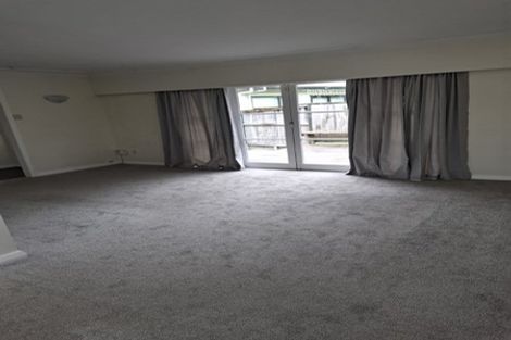 Photo of property in 7b Abel Tasman Avenue, Henderson, Auckland, 0610