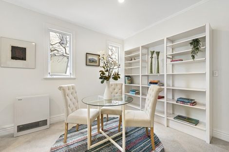 Photo of property in 23f1 Glenbervie Terrace, Thorndon, Wellington, 6011