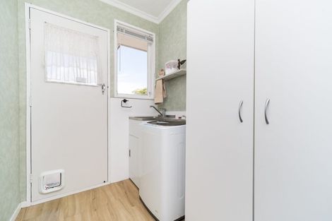Photo of property in 28 Karamea Crescent, Kelvin Grove, Palmerston North, 4414